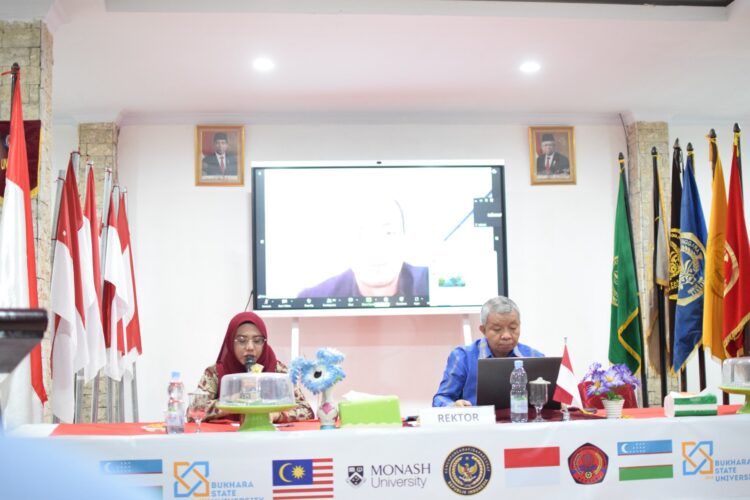 Seminar Internasional bersama Universitas Uzbekistan dan Malaysia