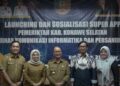 Foto bersama Pemkab Sumedang usai launching dan sosialisasi Super App Pemkab Konsel