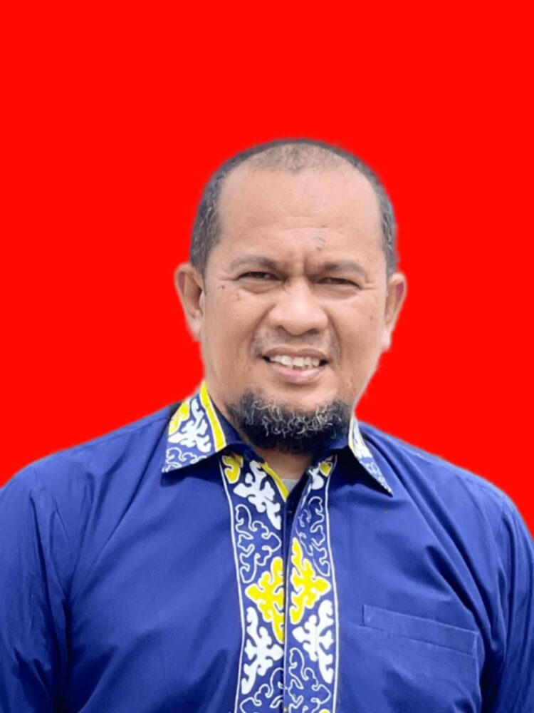 Kepala DPMD Konsel Drs Annas Masud