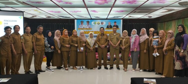 Foto bersama usai pelaksanaan Rakoor