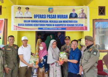 Giat Operasi Pasar Murah di Kecamatan Wolasi