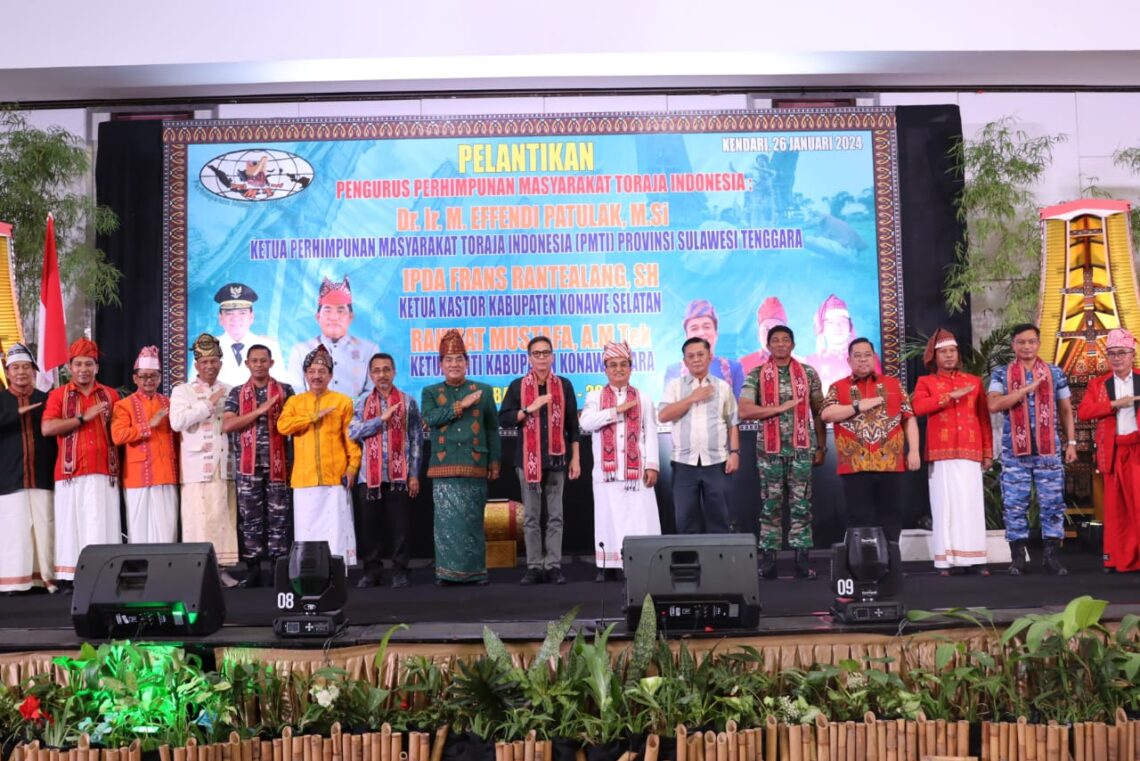 PMTI Pusat saat mengukuhkan pengurus daerah