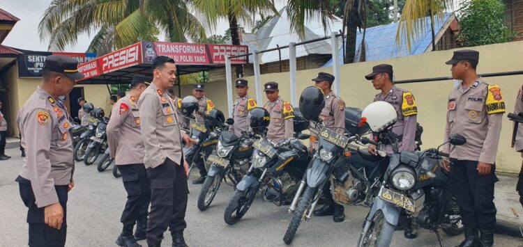 Kapolres Konsel saat melakukan pengecekkan Randis