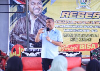 Aksan Jaya Putra saat reses di Kelurahan Sanua