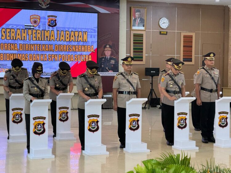 Sertijab Lima Pejabat Utama (PJU) Polda Sultra