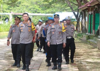 Kapolresta Kendari saat melakukan pengecekan tempat wisata (Polresta Kendari)