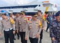 Wakapolda Sultra bersama rombongan saat melakukan pengecekkan di Pelabuhan Nusantara Kendari (Polda Sultra)