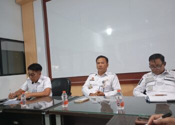 Kepala Divisi Pemasyarakatan Kanwil Kemenkumham Sulawesi Tenggara (Sultra), Bambang Haryanto saat pimpin rapat