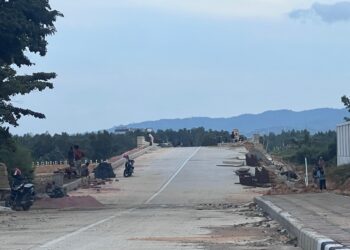 Pekerjaan Inner Ring Road, terliat masih ada aktivitas pengerjaan padahal telah PHO