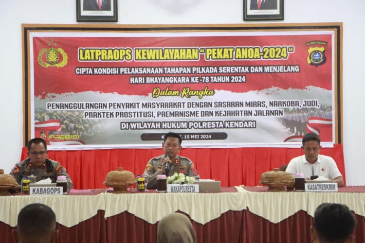 Wakapolresta Kendari saat membuka kegiatan Pra Operasi Pekat Anoa 2024