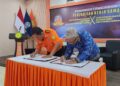 Penandatanganan kerja sama antara KPP Kendari dan BMKG