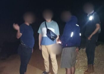 Oknum oknum yang terlibat dalam dugaan aktivitas ilegal PT AMI yang dilakukan saat malam hari