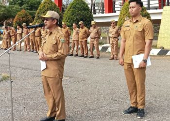 Pjs Bupati Konut saat memimpin apel perdana