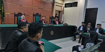 Sidang guru supriyani dengan agenda pembacaan tuntutan