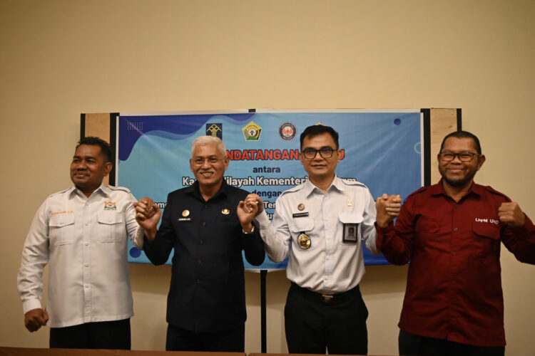 Kanwil Kemenkumham Sultra bersama tiga lembaga usai menandatangani MoU