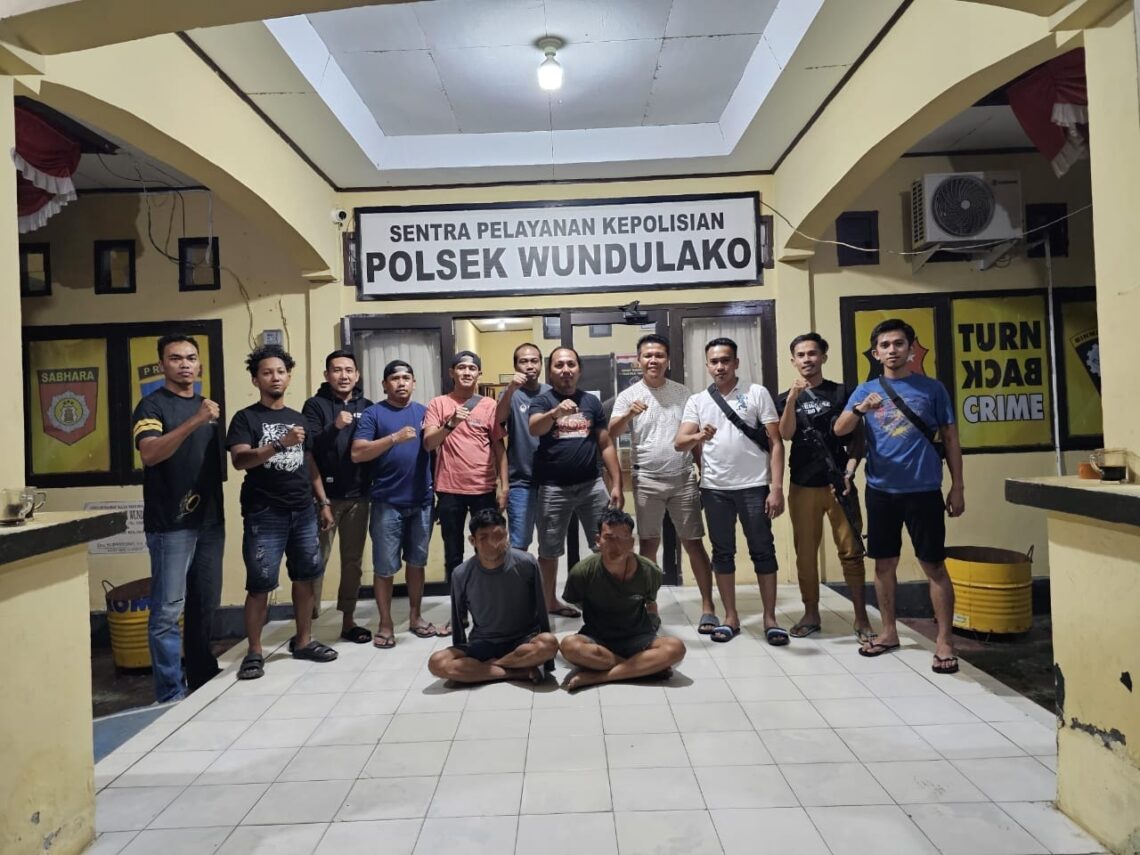 2 Warga Kelurahan Ngapa Diamankan Polres Kolaka, Diduga Curi Emas Warga 10 Polres Kolaka mengamankan 2 pelaku diduga curi emas milik warga