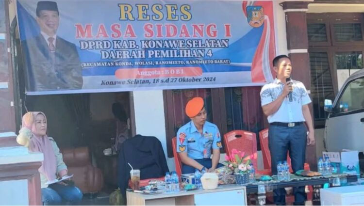 Boby saat reses di Kecamatan Konda