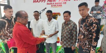 Pemberian SK remisi pada 2 Napi Rutan Unaaha di momen Natal