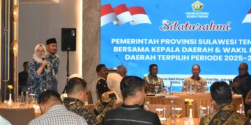 Siska-Sudirman pada acara silaturahmi Pemprov Sultra