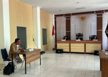 Sidang sengketa informasi antara LPKPK dsn Kades Torokeku