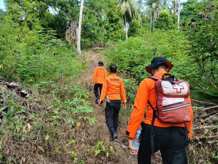 Operasi SAR H3 pencarian guru SMP yang hilang disekitar Desa Lakansai