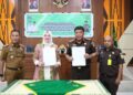 Penandatanganan kerja sama bidang Datun Pemkot dan Kejari Kendari