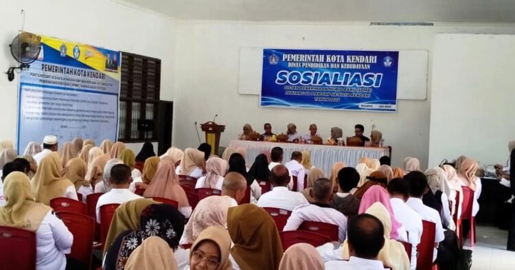 Sosialisasi Dikbud Kendari terkait SPMB