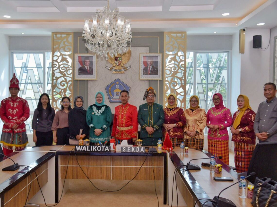 Pemkot Kendari bersama LSDP terkait pengelolaan sampah
