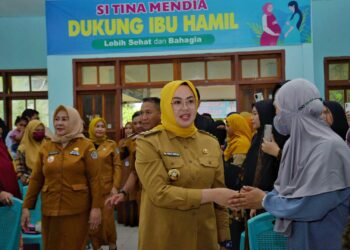 Wali Kota Kendari, Siska Karina Imran dipeluncuran program Si Tina Mendia