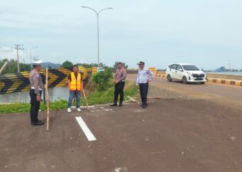 Satlantas Polres Kolaka bersama instansi terkait melakukan survey lokasi rawan Lakalantas di By Pass