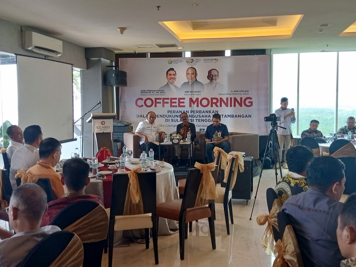 APTS Ajak Pelaku Pertambangan Nabung di Bank Sultra, Untuk Menunjang Ekonomi Daerah 10 APTS saat menggelar coffee Morning di salah satu Hotel Kendari