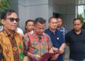 Aspidsus Kejati Sultra, Iwan Catur Karwayan didampingi Kasi Penkum, Dody terkait korupsi pertambangan Kolut
