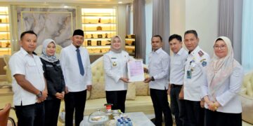 Bawaslu Kendari saat bertemu dengan Wali Kota Kendari, Siska Karina Imran dan Wakil Wali Kota Sudirman