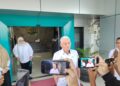 Sekda Asrun Lio usai diperiksa Penyidik Kejati Sultra