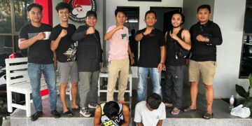 Pelaku saat diamankan Polres Kolaka
