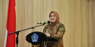 Wali Kota Kendari, Siska Karina Imran membuka Musrenbang