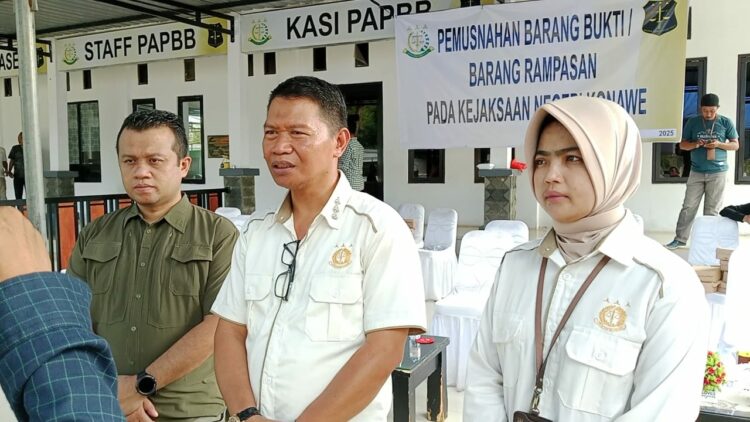 Kajari Konawe, Dr. H. Musafir Menca, SH., S.Pd., MH