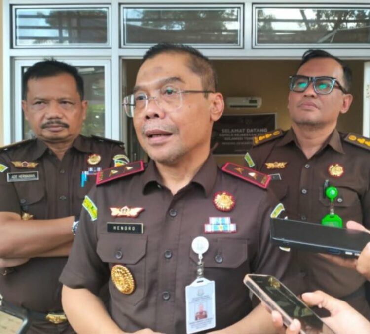 Hendro Dewanto saat masih menjabat Kajati Sultra