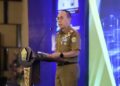 Gubernur Sultra, Mayjen TNI (Purn) Andi Sumangerukka