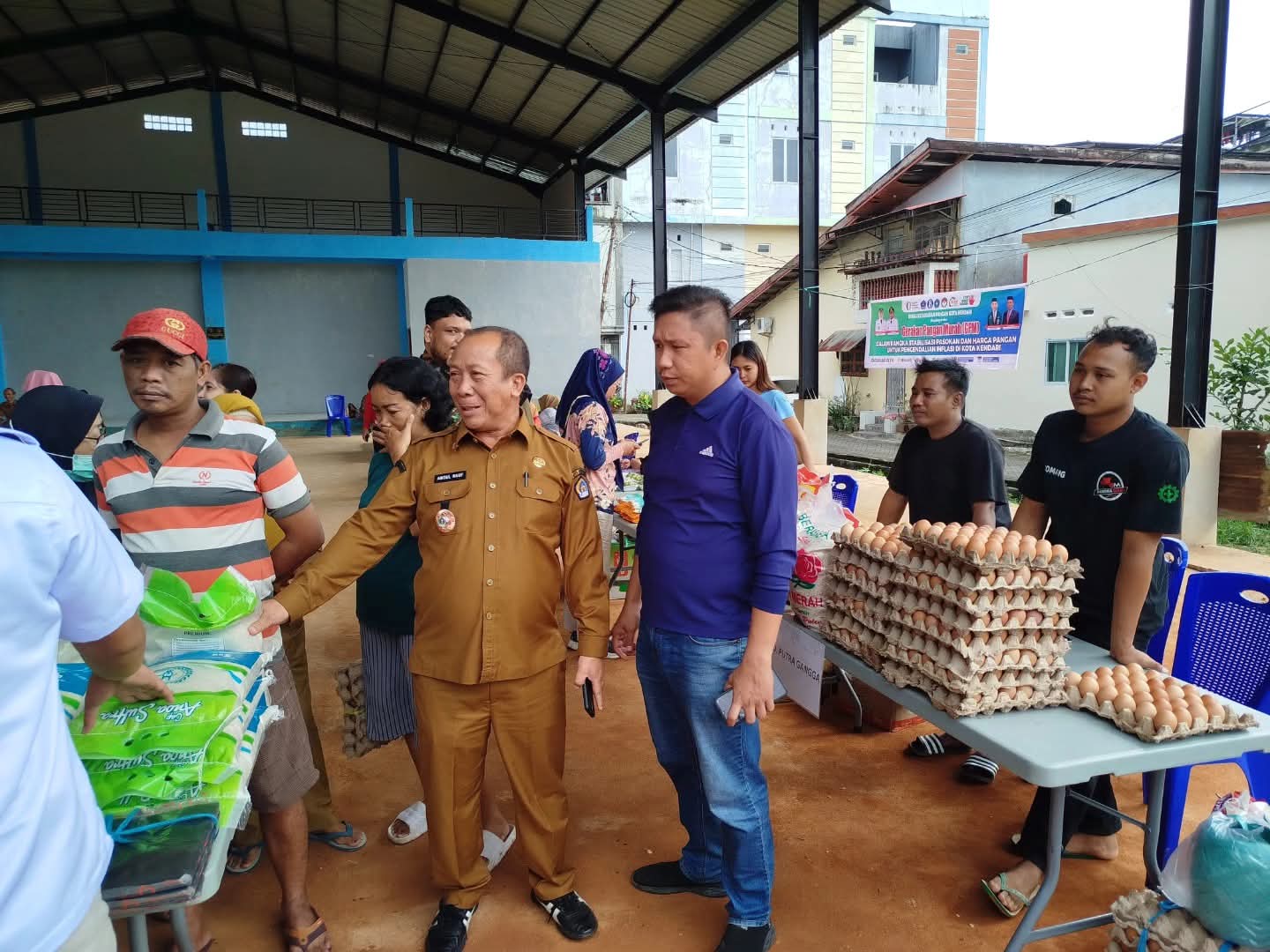 Pasar Pangan Murah, Upaya Dinas Ketapang Kendari Jaga Stabilitas Harga 12 Pasar Pangan Murah, Upaya Dinas Ketapang Kendari Jaga Stabilitas Harga