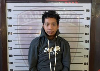 Pelaku pencurian saat diamankan Polsek Pomalaa, Kolaka