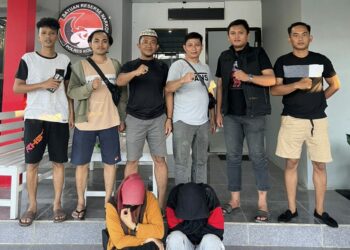Polres Kolaka saat amankan Pasutri di Lamokato diduga jadi pengedar shabu