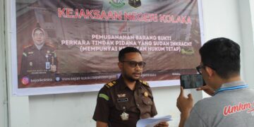Kepala Seksi Intelijen Kejari Kolaka, Bustanil Arifin