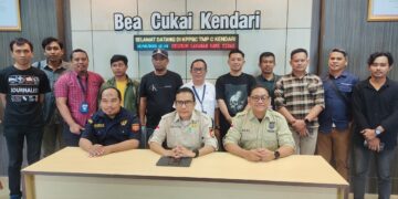 Bea Cukai Kendari bersama Insan Pers pada acara Coffee Morning