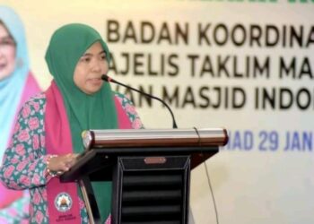 Hj. Arniaty DK, SP., M.Si Ketua Pimpinan Daerah BKMM DMI Kota Kendari