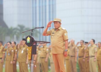 Wagub Sultra, Hugua saat memimpin apel gabungan