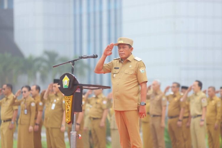 Wagub Sultra, Hugua saat memimpin apel gabungan