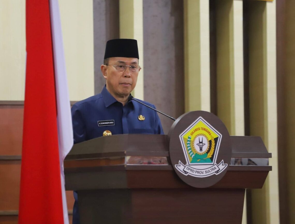 Gubernur Sultra, Mayjen TNI (Purn) Andi Sumangerukka