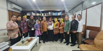 Pemkot Kendari saat audiensi dengan Bappenas