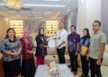 Wali Kota Kendari, Siska Karina Imran menerima hibah BMN